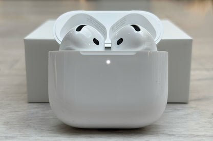 AirPods 4nd